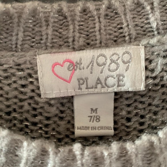 Est. 1989 Place grey w/ white knit shirt!! - Picture 9 of 9